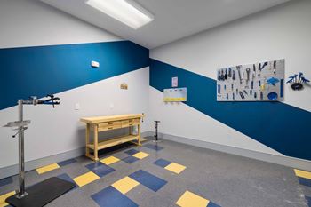 Bike repair room
